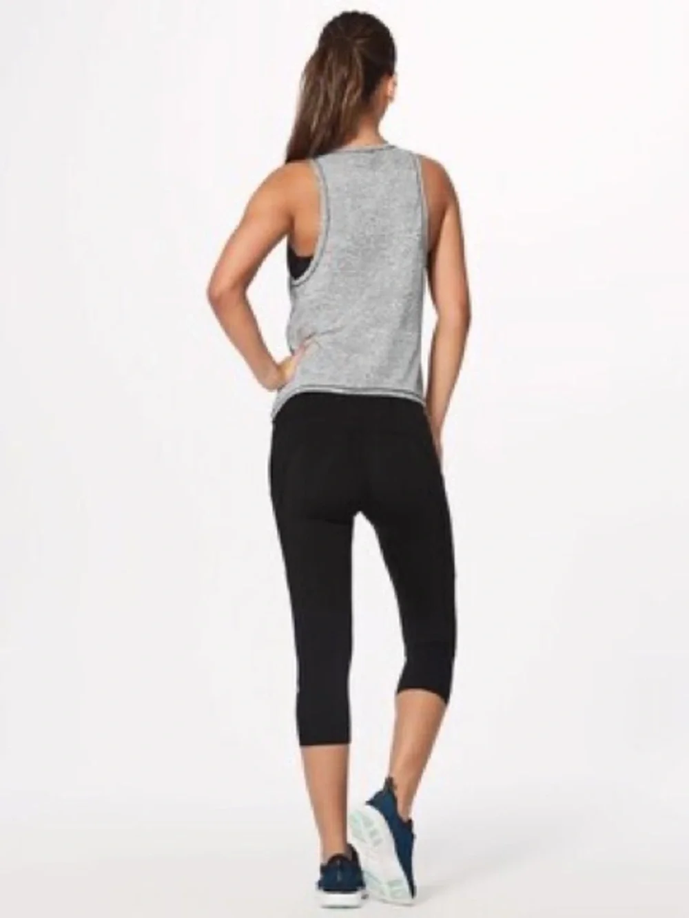 Lululemon Squad Goals Tank in Black & White (Med)